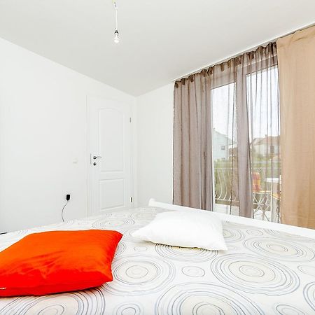 Apartments Mirko I Anda Donji Okrug  ภายนอก รูปภาพ