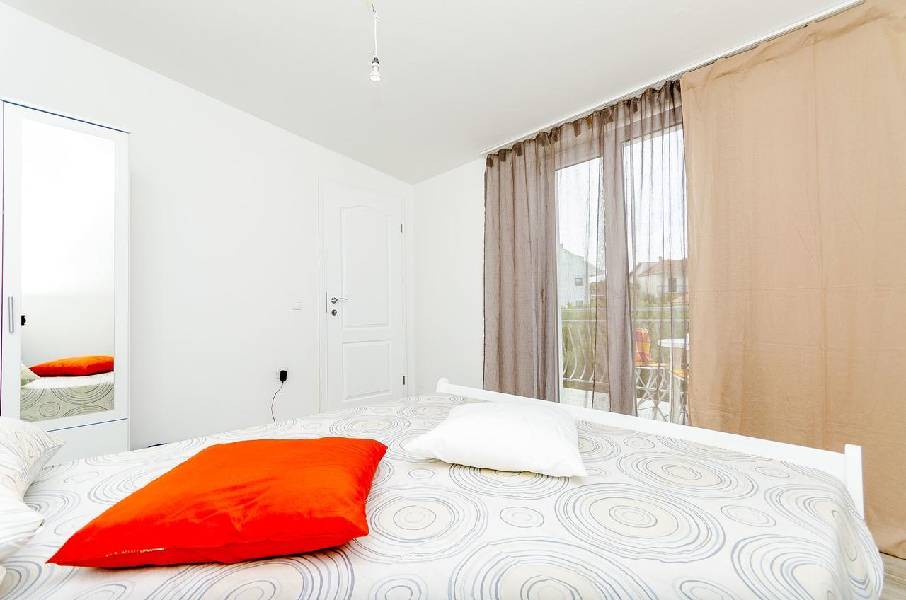 Apartments Mirko I Anda Donji Okrug  ภายนอก รูปภาพ