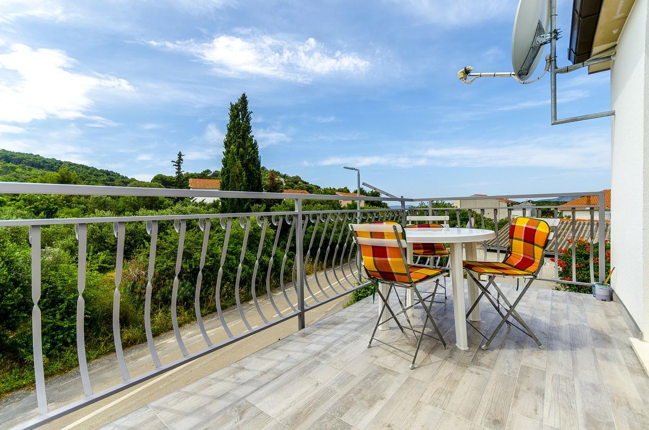 Apartments Mirko I Anda Donji Okrug  ภายนอก รูปภาพ