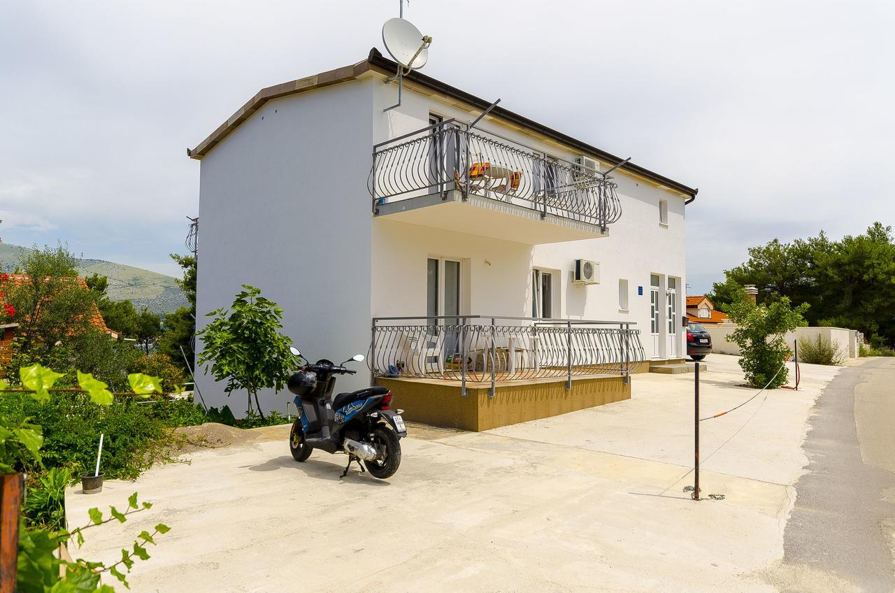 Apartments Mirko I Anda Donji Okrug  ภายนอก รูปภาพ