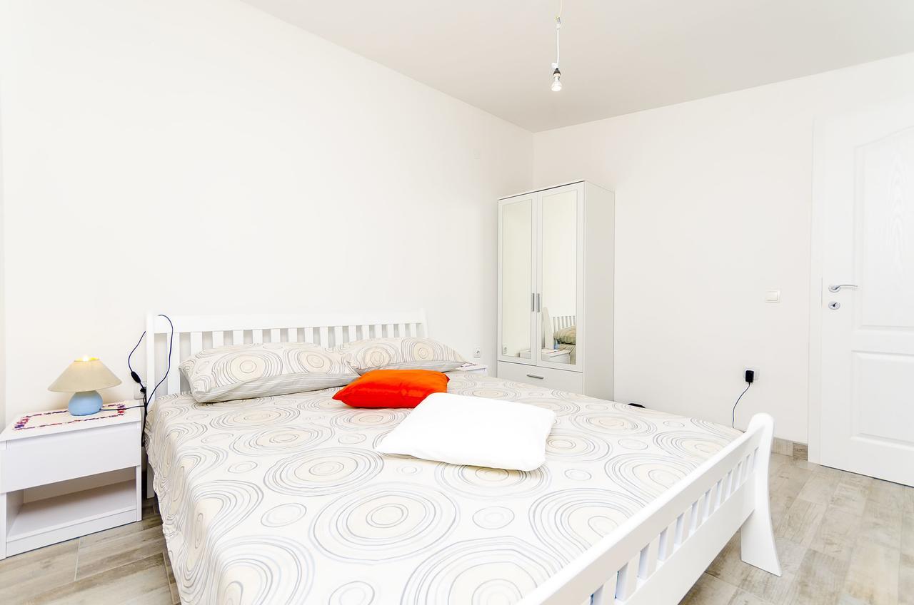 Apartments Mirko I Anda Donji Okrug  ภายนอก รูปภาพ