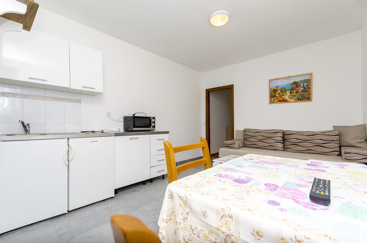 Apartments Mirko I Anda Donji Okrug  ภายนอก รูปภาพ